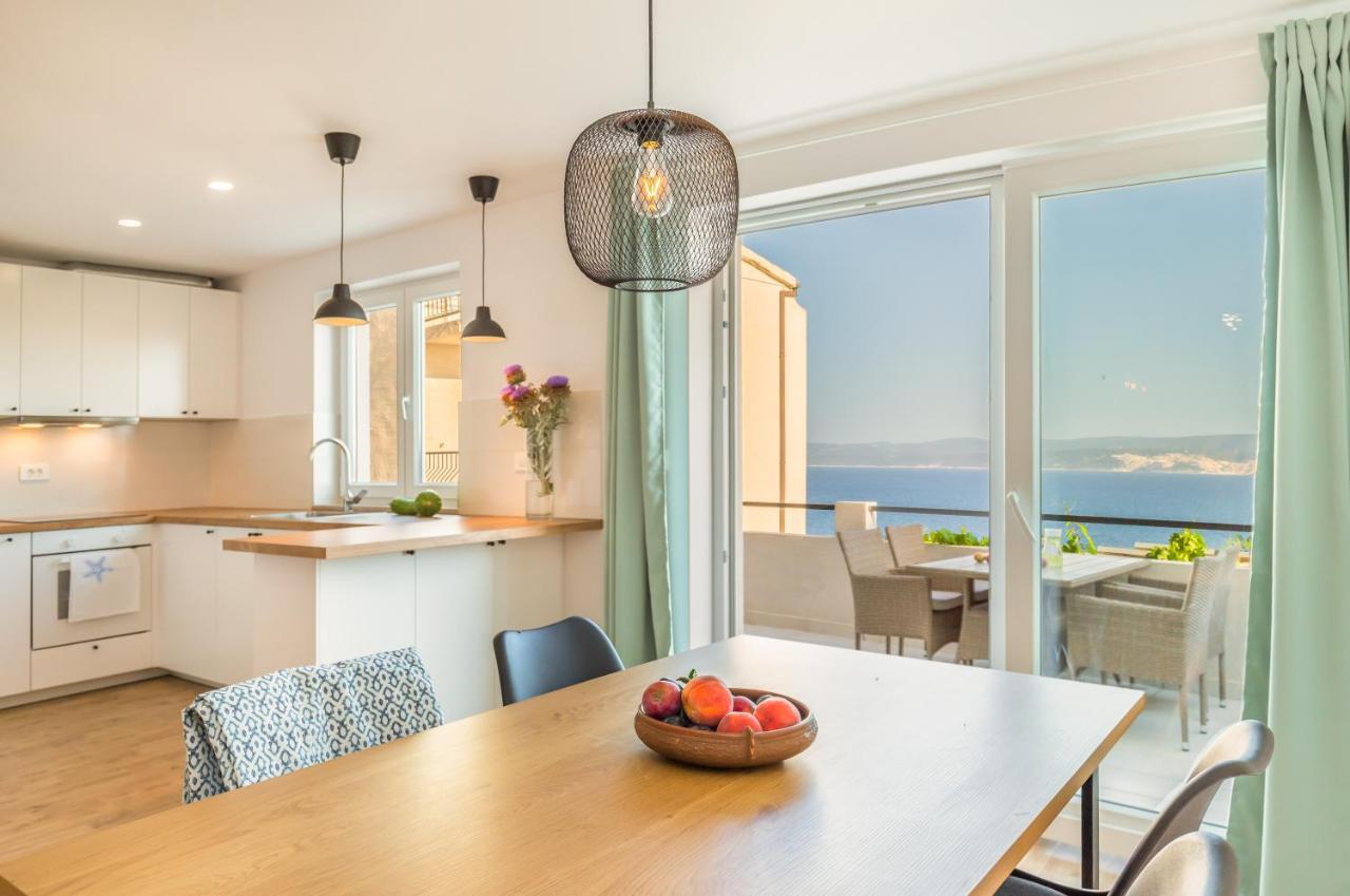 Adris Apartments Omiš Eksteriør bilde