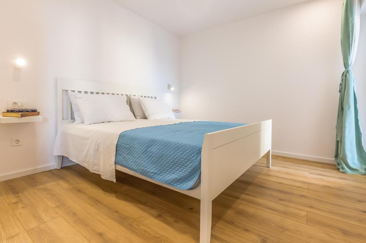 Adris Apartments Omiš Eksteriør bilde