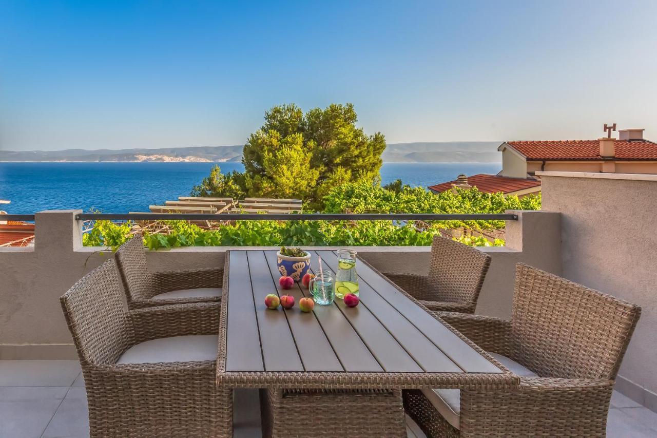 Adris Apartments Omiš Eksteriør bilde